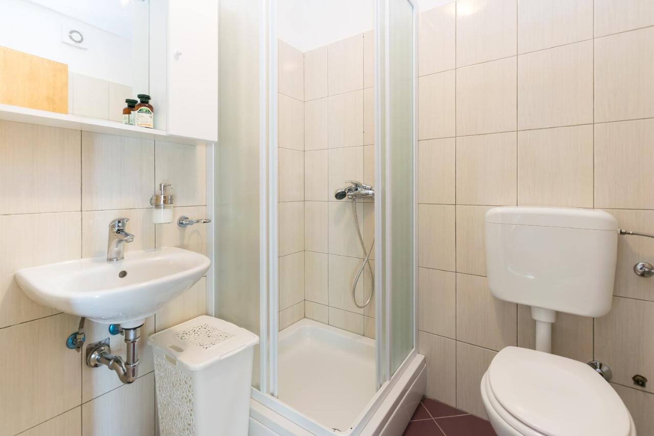 Holiday Home Olga With Pool &Pet Friendly Pula Exterior photo