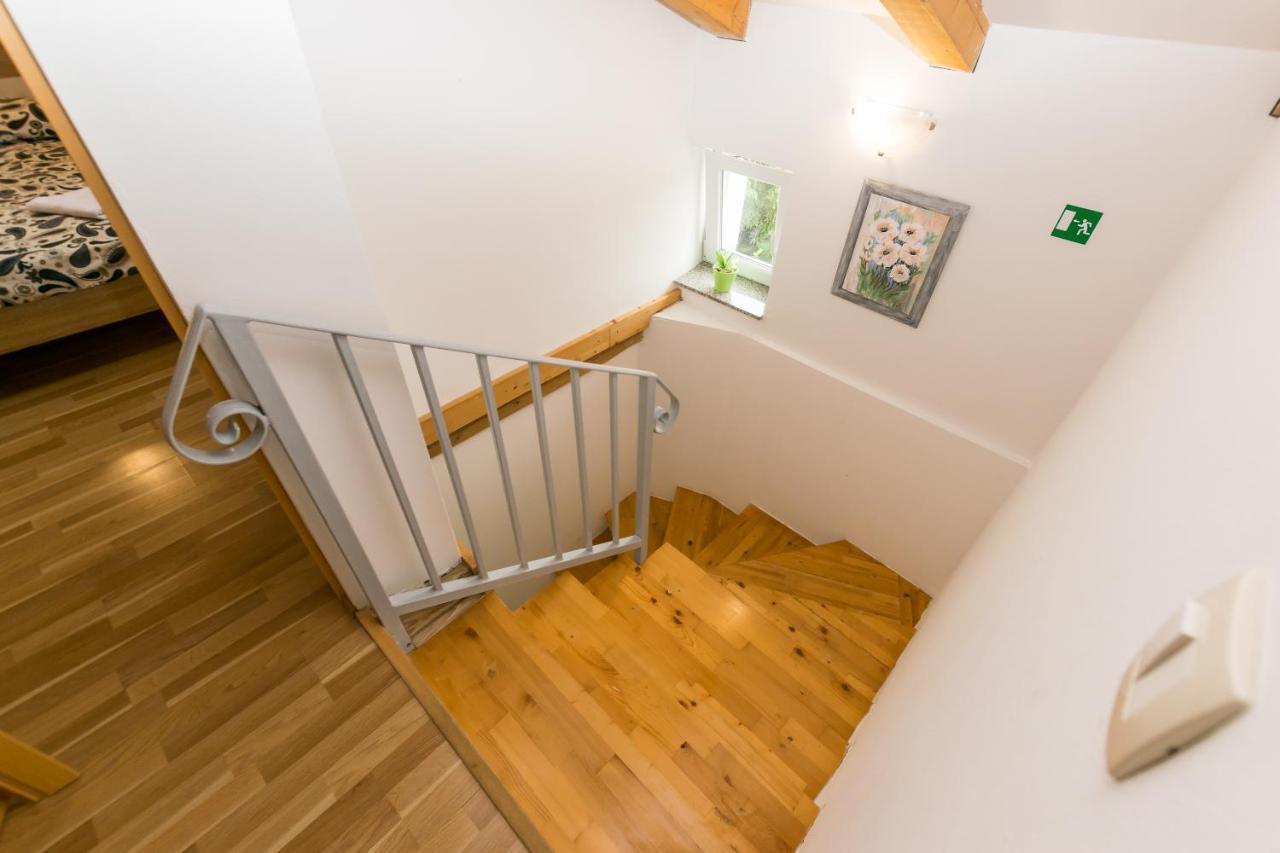 Holiday Home Olga With Pool &Pet Friendly Pula Exterior photo